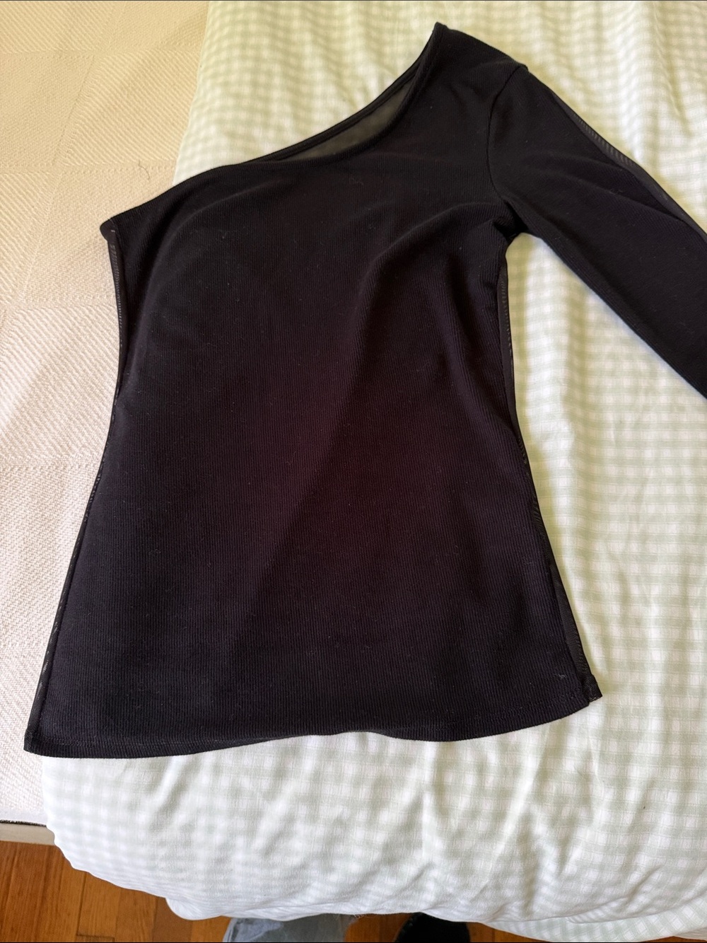 Joah Brown NWOT Black Asymmetric One-Shoulder Long Sleeve Top. Back is sheer.